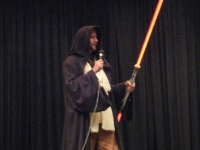 Lost Jedi wins "Best non-WoW Costume"